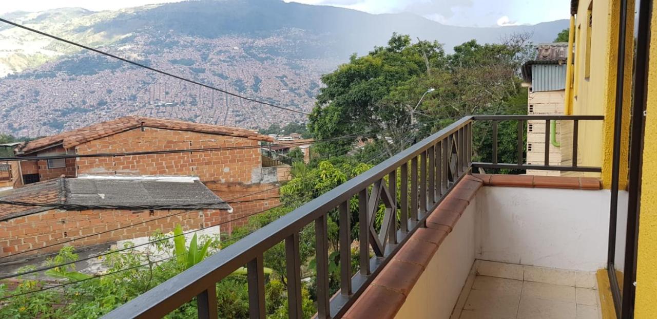 Wonderful House With Views In Medellin-Fiber Optics Apartment Екстериор снимка